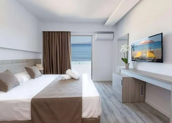 Akti Imperial Convention